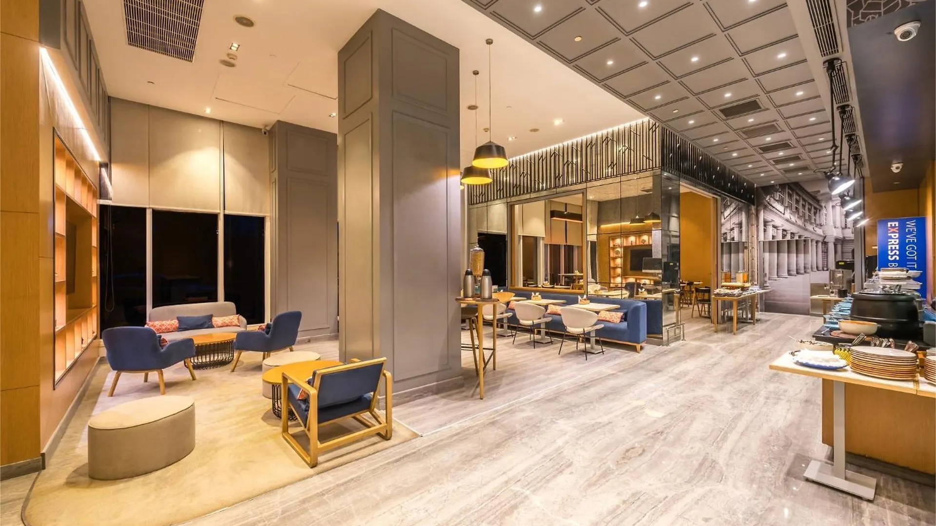 Holiday Inn Express Gurugram Sector 50 By Ihg Gurgaon 4*,  India