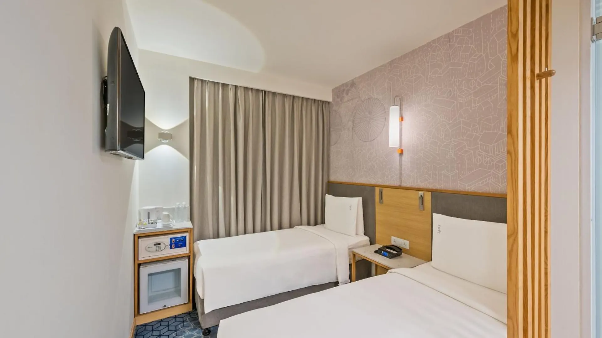 Hotel Holiday Inn Express Gurugram Sector 50 By Ihg Gurgaon