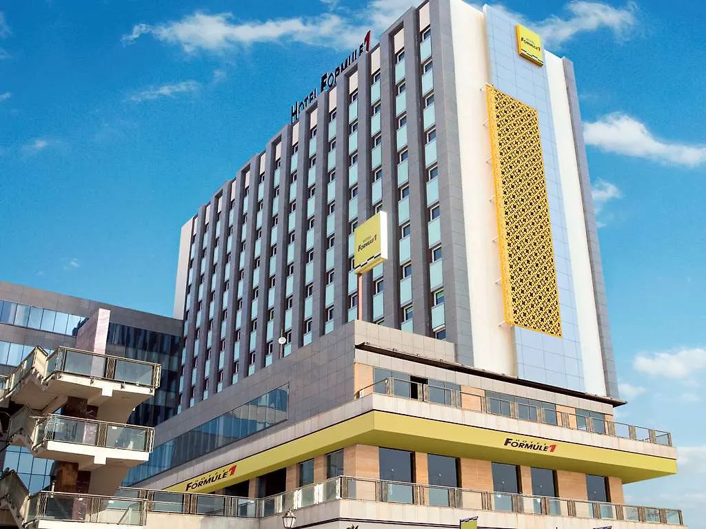 Holiday Inn Express Gurugram Sector 50 By Ihg Gurgaon India